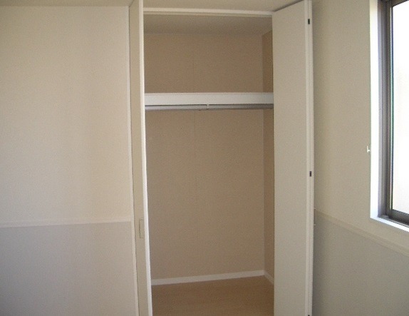 ��ʌ�����s�厚���s�̃A�p�[�g�̎��[