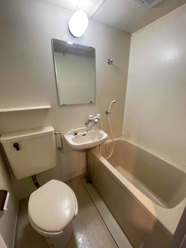 ��ʌ�����s������S���ڂ̃}���V�����̃g�C��