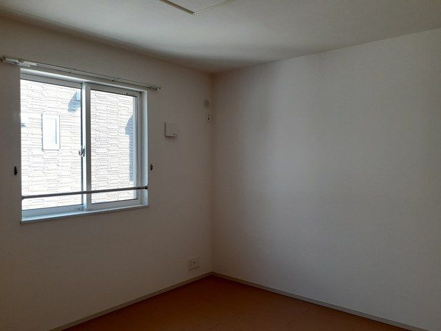 ��ʌ��z�J�s���C�N�^�E���U���ڂ̃A�p�[�g�̂��̑������E�X�y�[�X