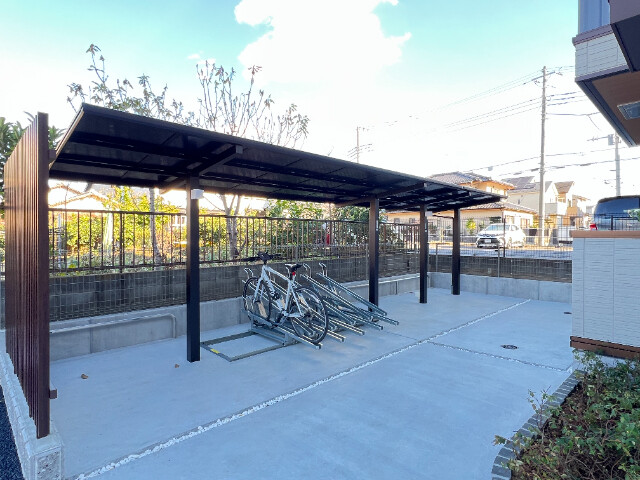 ��ʌ��������܎s�΋�厚���̃A�p�[�g�̂��̑�