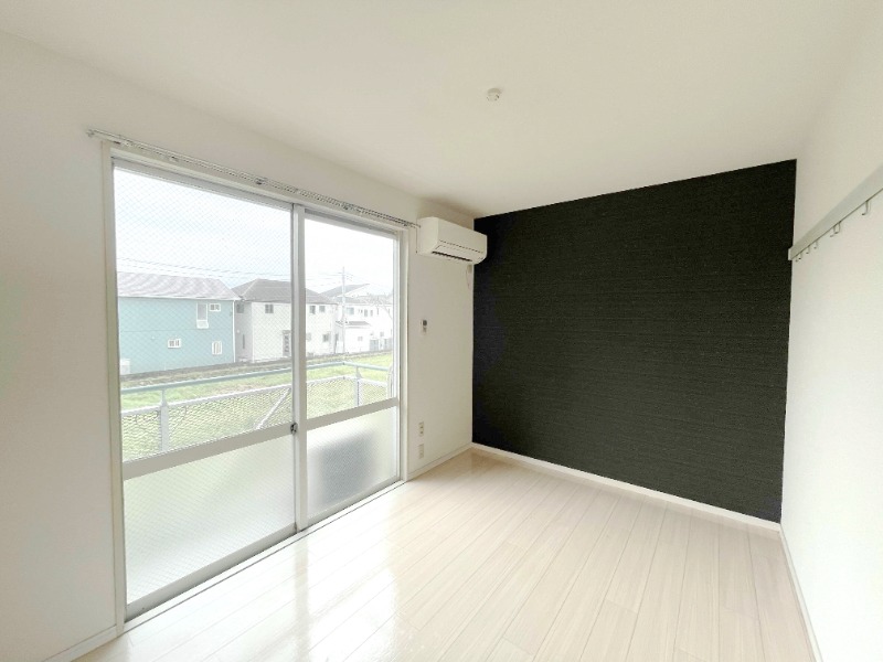 ��ʌ���z�s�厚�I��̃A�p�[�g�̋��ԁE���r���O