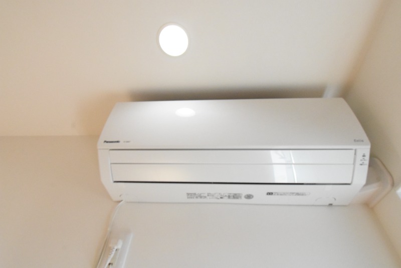 ��ʌ��������܎s�����擌��{�U���ڂ̃A�p�[�g�̂��̑��ݔ�