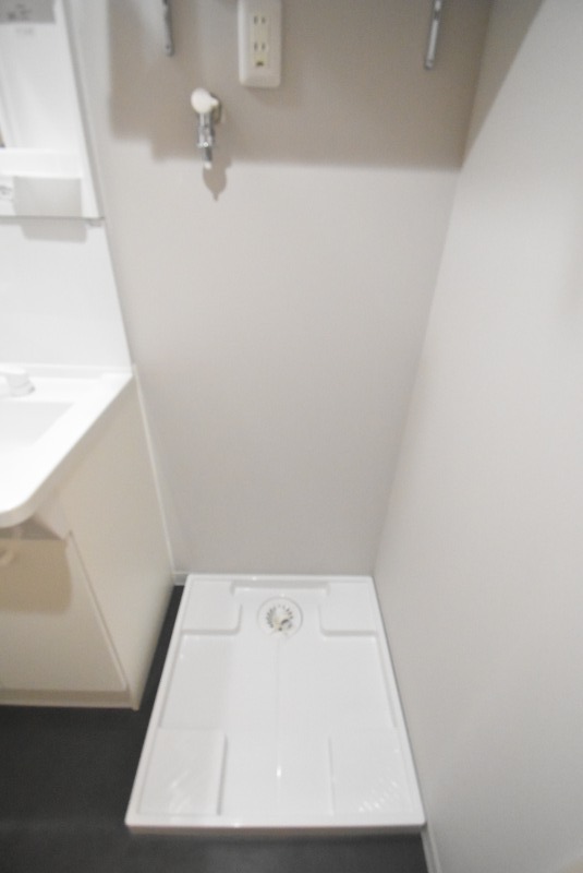 ��ʌ��������܎s�����擌��{�U���ڂ̃A�p�[�g�̂��̑�