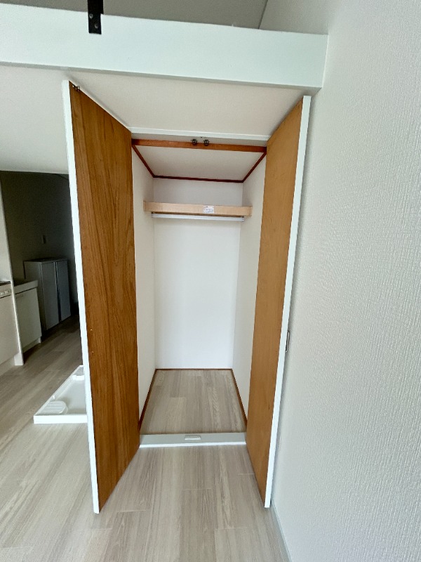 ��ʌ��������܎s��{��听���P���ڂ̃A�p�[�g�̎��[