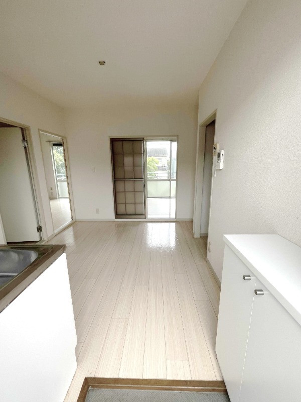 ��ʌ���z�s�厚�I��̃A�p�[�g�̌���