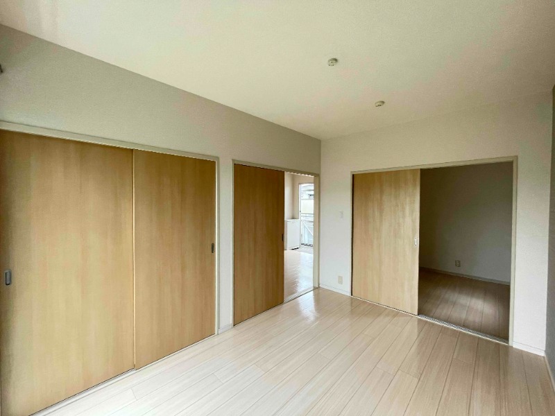 ��ʌ���z�s�厚�I��̃A�p�[�g�̂��̑�