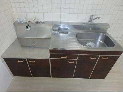 ��ʌ�����s�{�{���̃}���V�����̃L�b�`��