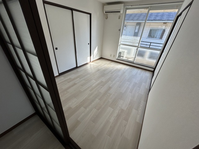 ��ʌ��������܎s����厚�w��̃A�p�[�g�̋��ԁE���r���O