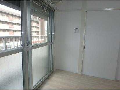 ��ʌ�����s�{�{���̃}���V�����̃o���R�j�[