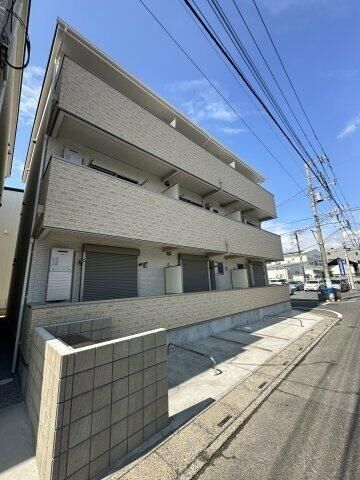 ��ʌ��������܎s�k��{�����Q���ڂ̃A�p�[�g�̌����O��