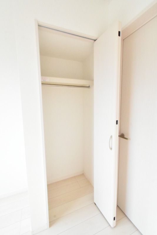 ��ʌ��z�J�s�ԎR���R���ڂ̃A�p�[�g�̎��[