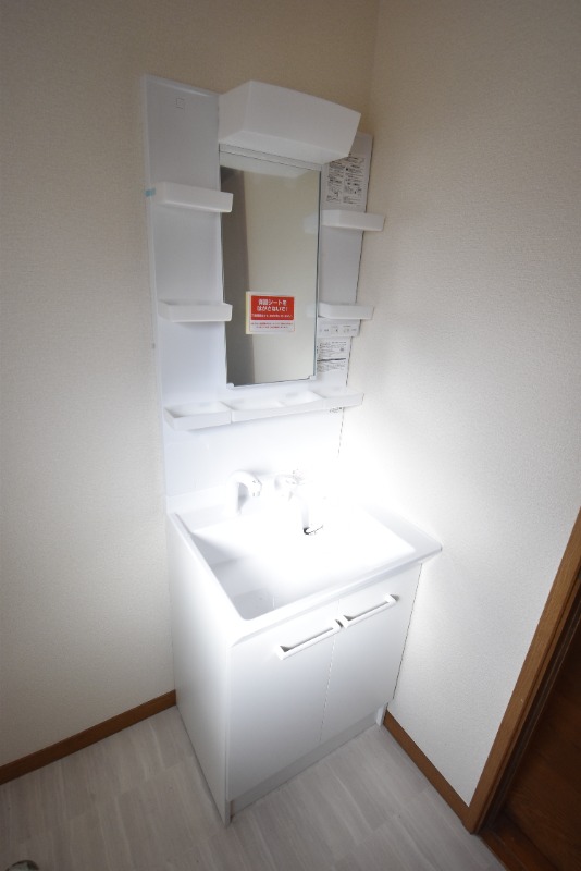 ��ʌ��������܎s��{�捂�@���P���ڂ̃A�p�[�g�̐��ʏ�