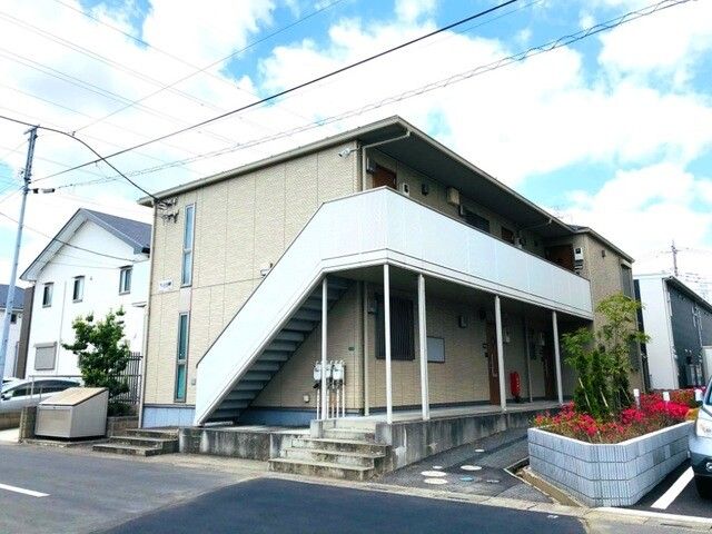 ��ʌ�����s�씵���J�P����11-8�̃A�p�[�g�̌����O��