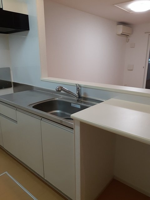 ��ʌ��������܎s������x�蒬�̃A�p�[�g�̃L�b�`��