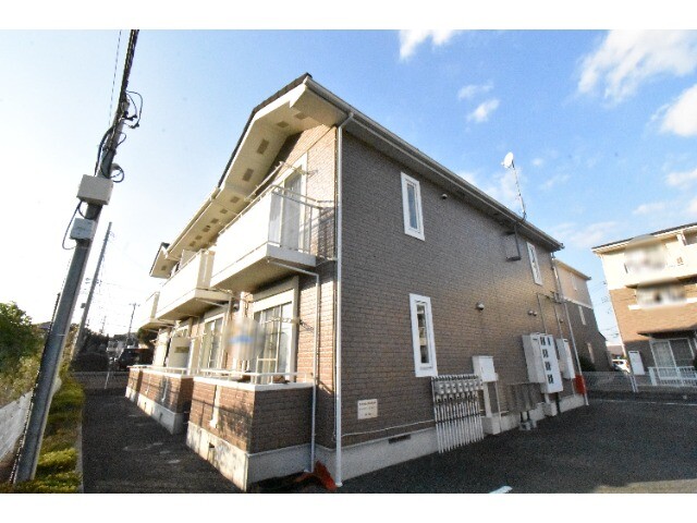 ��ʌ��k�����S�ɓޒ������j�T���ڂ̃A�p�[�g�̌����O��