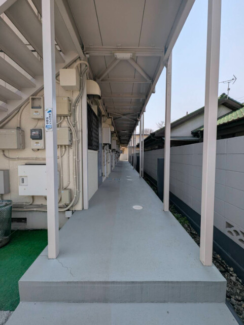 ��ʌ��������܎s��΋�{���T���ڂ̃A�p�[�g�̃G���g�����X