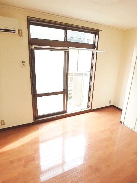 ��ʌ��������܎s��΋�{���T���ڂ̃A�p�[�g�̂��̑������E�X�y�[�X