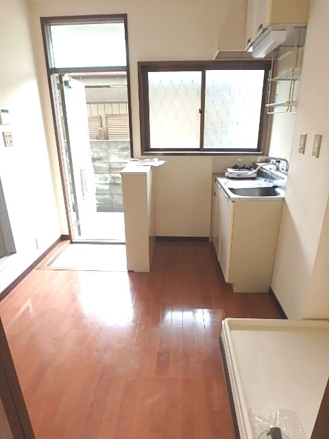 ��ʌ��������܎s��΋�{���T���ڂ̃A�p�[�g�̌���