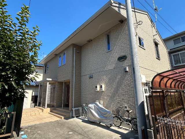 ��ʌ��������܎s��{����ؒ��S����904-1�̃A�p�[�g�̌����O��