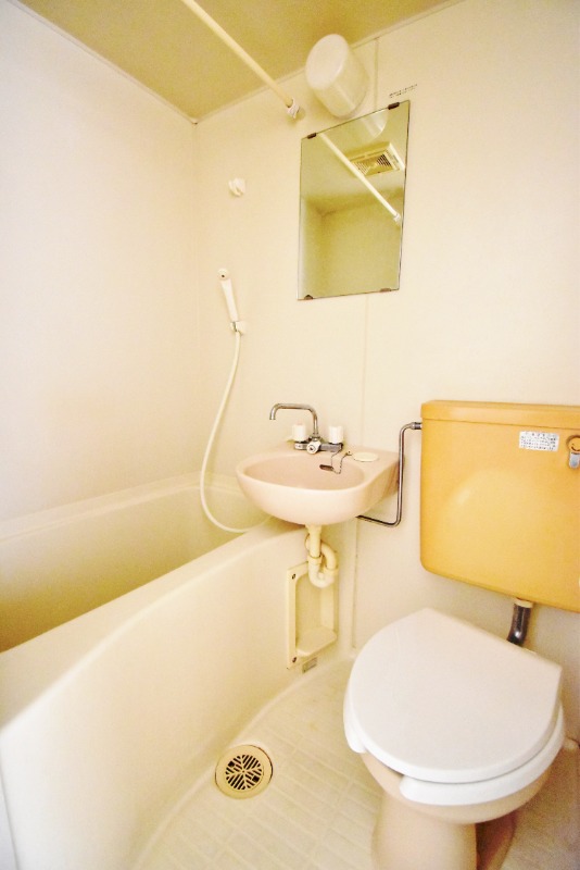 ��ʌ��������܎s������厚�쒆�ۂ̃A�p�[�g�̃o�X