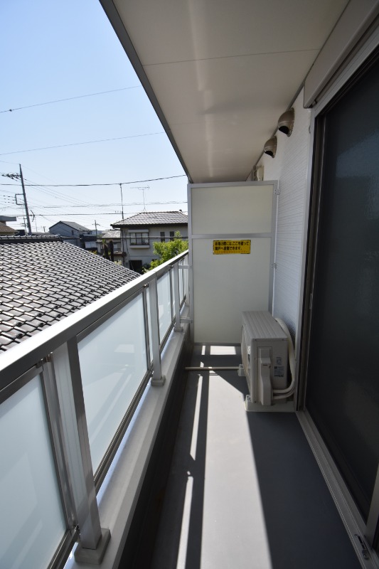 ��ʌ��������܎s�������J�R���ڂ̃}���V�����̃o���R�j�[