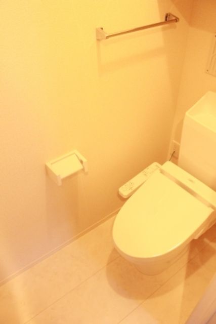 ��ʌ��������܎s��{����ؒ��S���ڂ̃A�p�[�g�̃g�C��