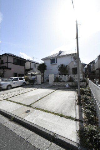 ��ʌ��������܎s������厚�쒆�ۂ̃A�p�[�g�̒��ԏ�