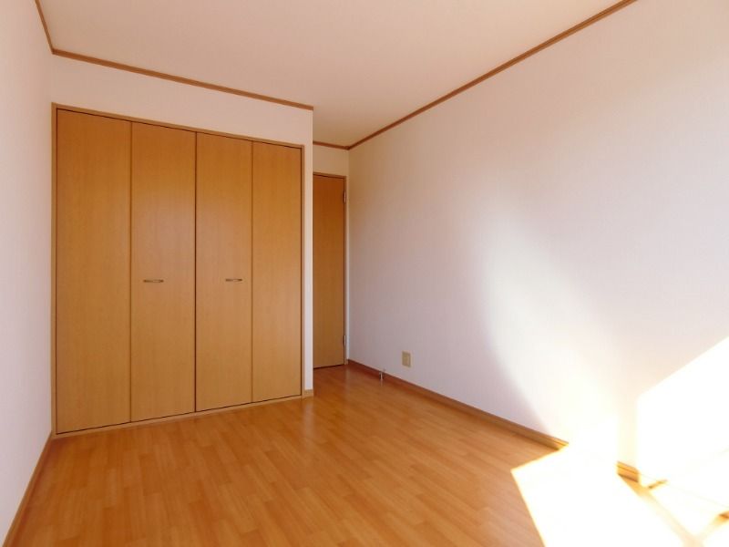 ��ʌ��k�����S�ɓޒ����h��T���ڂ̃e���X�n�E�X�̂��̑������E�X�y�[�X