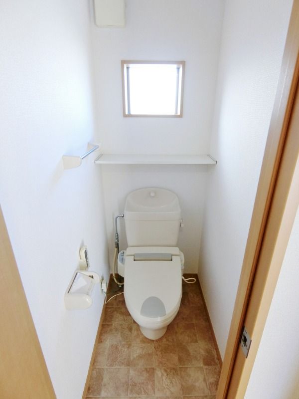 ��ʌ��k�����S�ɓޒ����h��T���ڂ̃e���X�n�E�X�̃g�C��