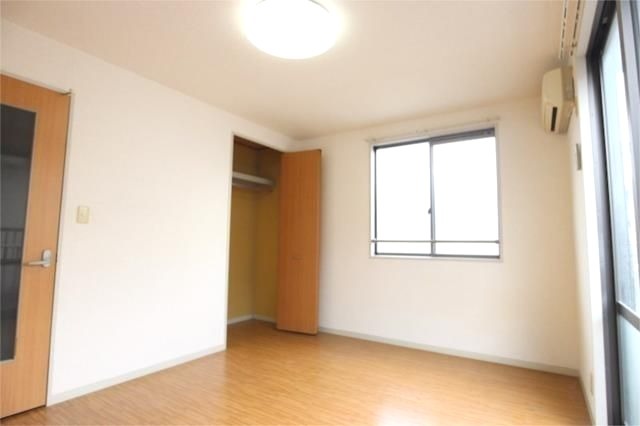 ��ʌ��������܎s�������˂R���ڂ̃A�p�[�g�̂��̑������E�X�y�[�X