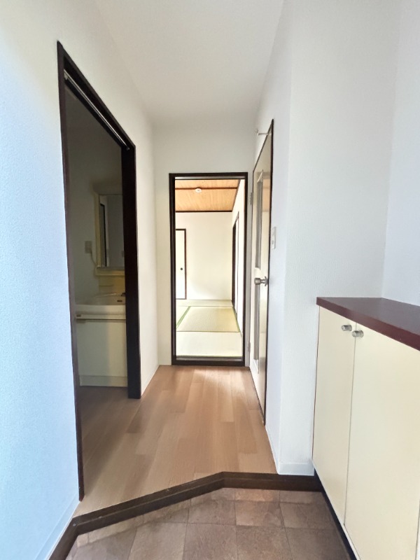 ��ʌ��������܎s����厚�w��̃A�p�[�g�̌���