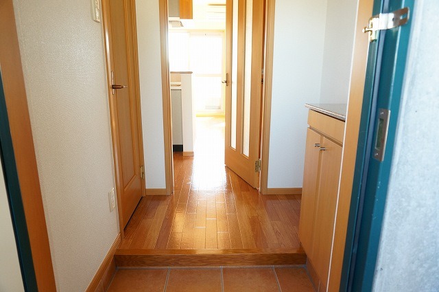 ��ʌ��k�����S�ɓޒ��厚�����̃}���V�����̌���