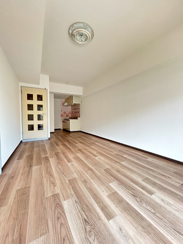 ��ʌ��˓c�s���ړ쒬�̃}���V�����̋��ԁE���r���O