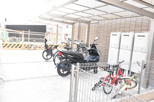 ��ʌ��������܎s���搼��{�P���ڂ̃A�p�[�g�̂��̑�