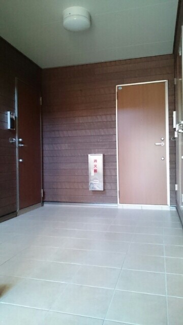 ��ʌ�����s�厚���V��̃A�p�[�g�̃G���g�����X