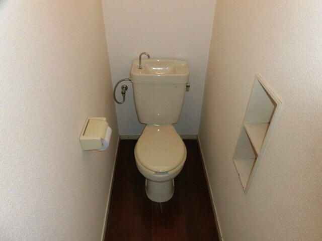 ��ʌ��������܎s�k��{�����S���ڂ̃A�p�[�g�̃g�C��