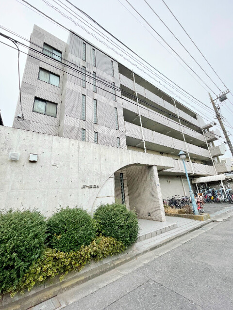 ��ʌ��˓c�s���ړ쒬�̃}���V�����̃G���g�����X