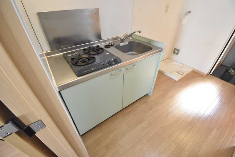 ��ʌ��������܎s����c���S���ڂ̃A�p�[�g�̃L�b�`��