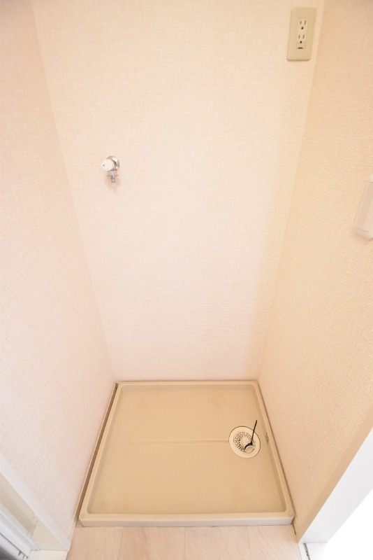 ��ʌ��z�J�s���C�N�^�E���V���ڂ̃A�p�[�g�̂��̑�