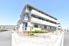 ʌzJsCN^EUڂ̃Ap[ǧO