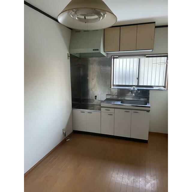 ��ʌ��������܎s��΋戤�����̃A�p�[�g�̃L�b�`��