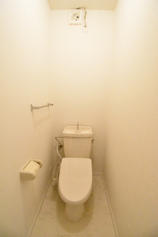 ��ʌ��������܎s������t���P���ڂ̃A�p�[�g�̃g�C��