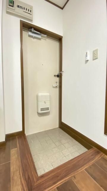 ��ʌ��������܎s��΋擌��΂U���ڂ̃A�p�[�g�̌���