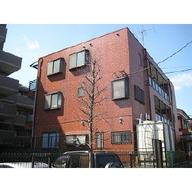 ��ʌ��������܎s�k����i���Q���ڂ̃A�p�[�g�̌����O��