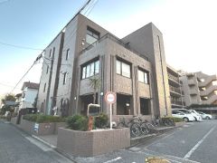 ��ʌ��������܎s�k��A�|���P����541�̃}���V�����̌����O��