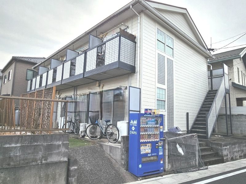 ��ʌ��������܎s�����擌��{�V����64-18�̃A�p�[�g�̌����O��