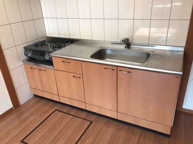 ��ʌ��@�c�s�n���P���ڂ̃e���X�n�E�X�̃L�b�`��