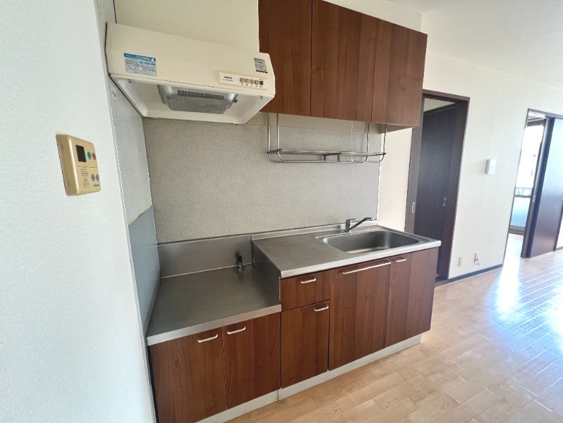 ��ʌ��������܎s������t���R���ڂ̃A�p�[�g�̃L�b�`��