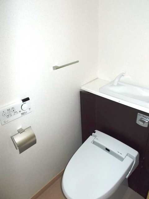 ��ʌ�����s�{���P���ڂ̃}���V�����̃g�C��