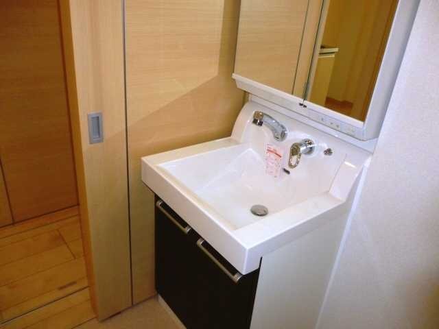 ��ʌ�����s�{���P���ڂ̃}���V�����̐��ʏ�